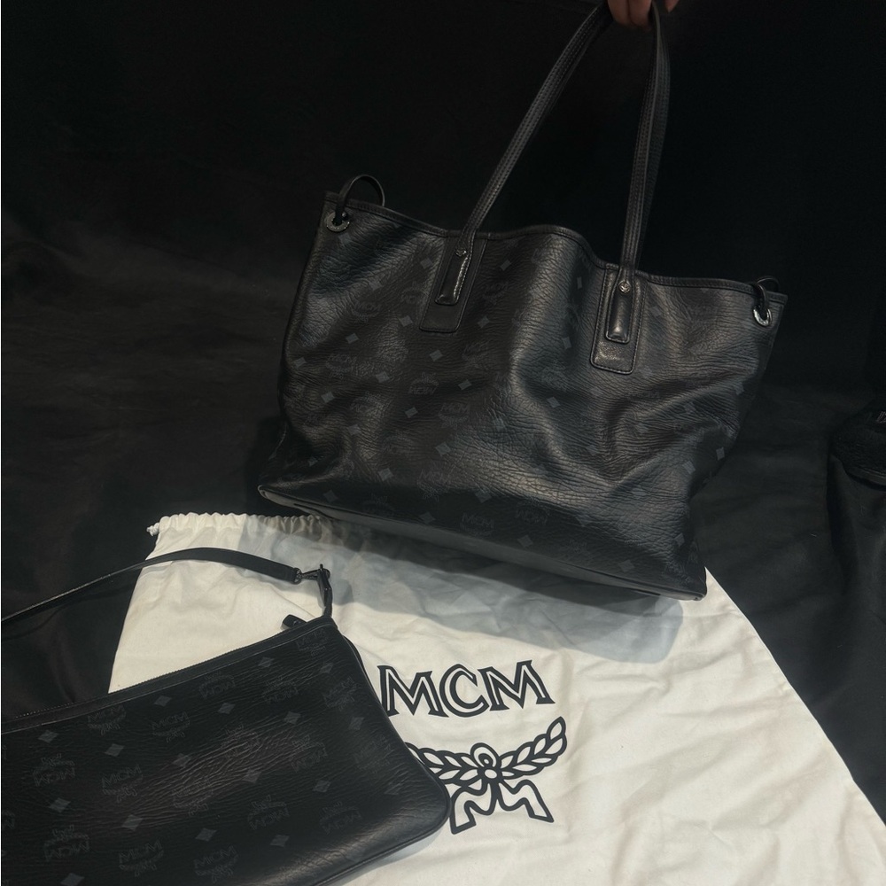 Large MCM bag - Picture 2 of 5